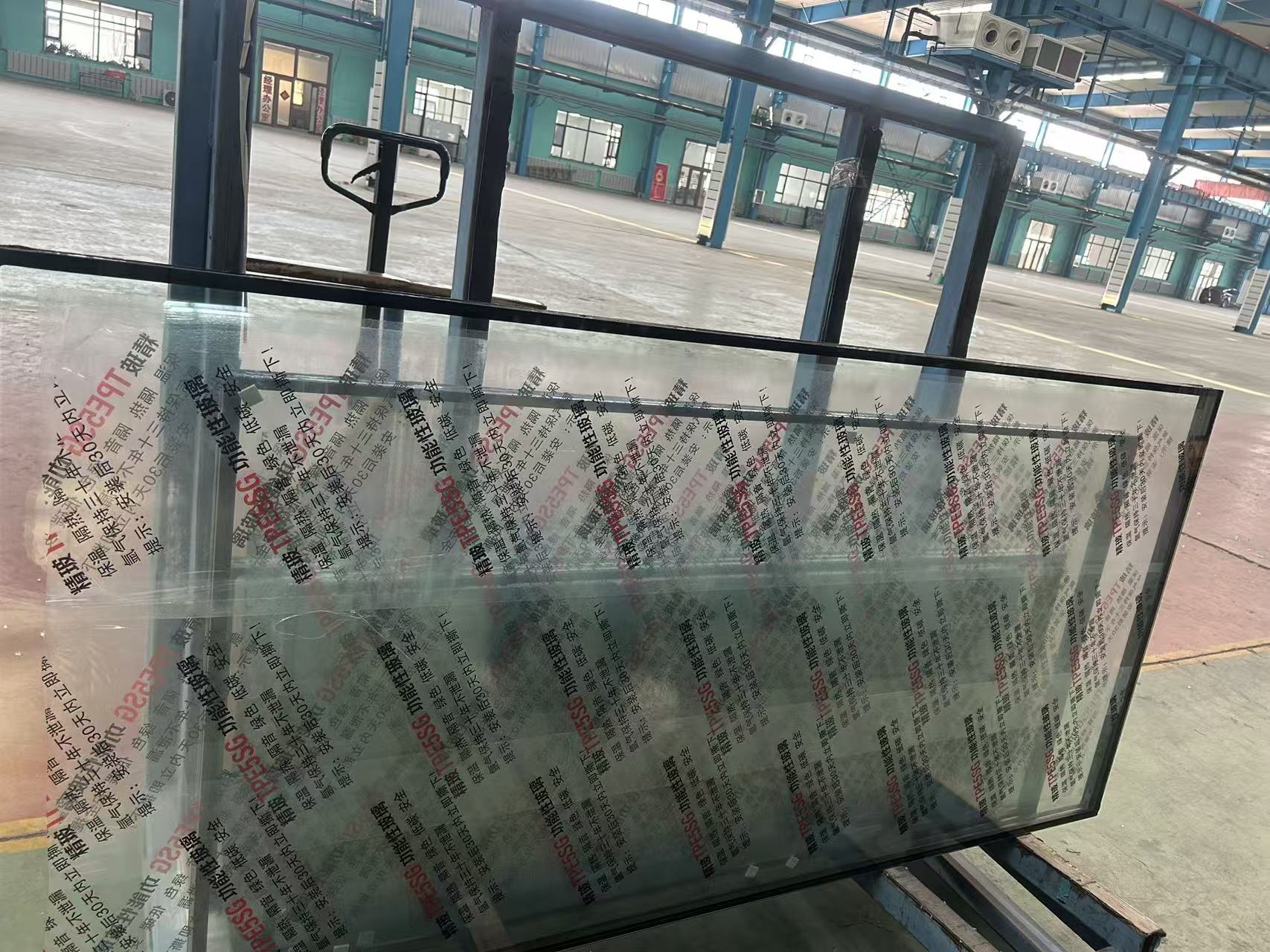 内江市玻璃源头工厂隔热玻璃 - 方案